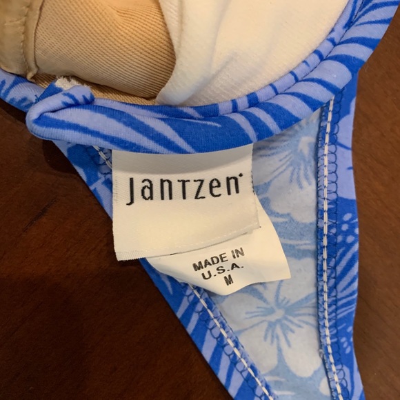 Cute Blue Tropical Bikini Top - Picture 3 of 3